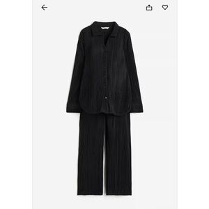 H&M Mama Pleated Jumpsuit Set